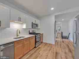 featured image of 53 S Marshall St #2