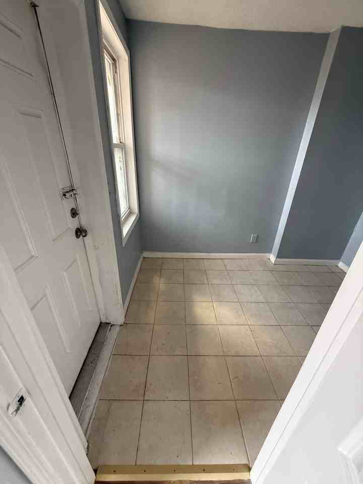 34 Bedford St #A - Photo 3 of 20