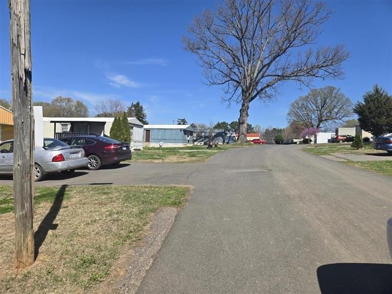 918 Cline Park Dr #12 - Photo 3 of 5