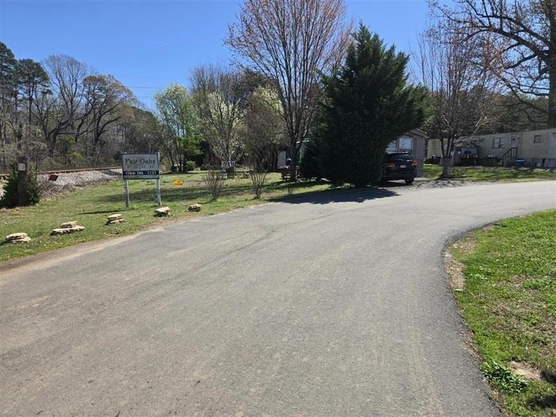 918 Cline Park Dr #12 - Photo 4 of 5