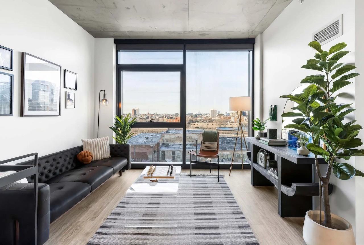 1145 W Fulton Market #1310 - Photo 4 of 14