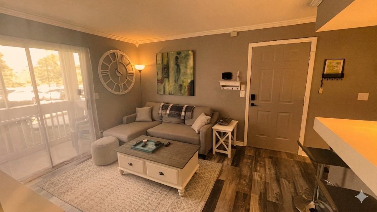 10200 Gandy Blvd N - Photo 4 of 36