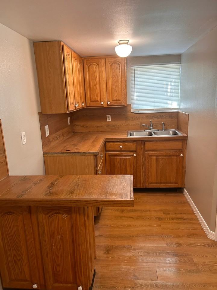 7939 Cadillac Ave #1 - Photo 4 of 7