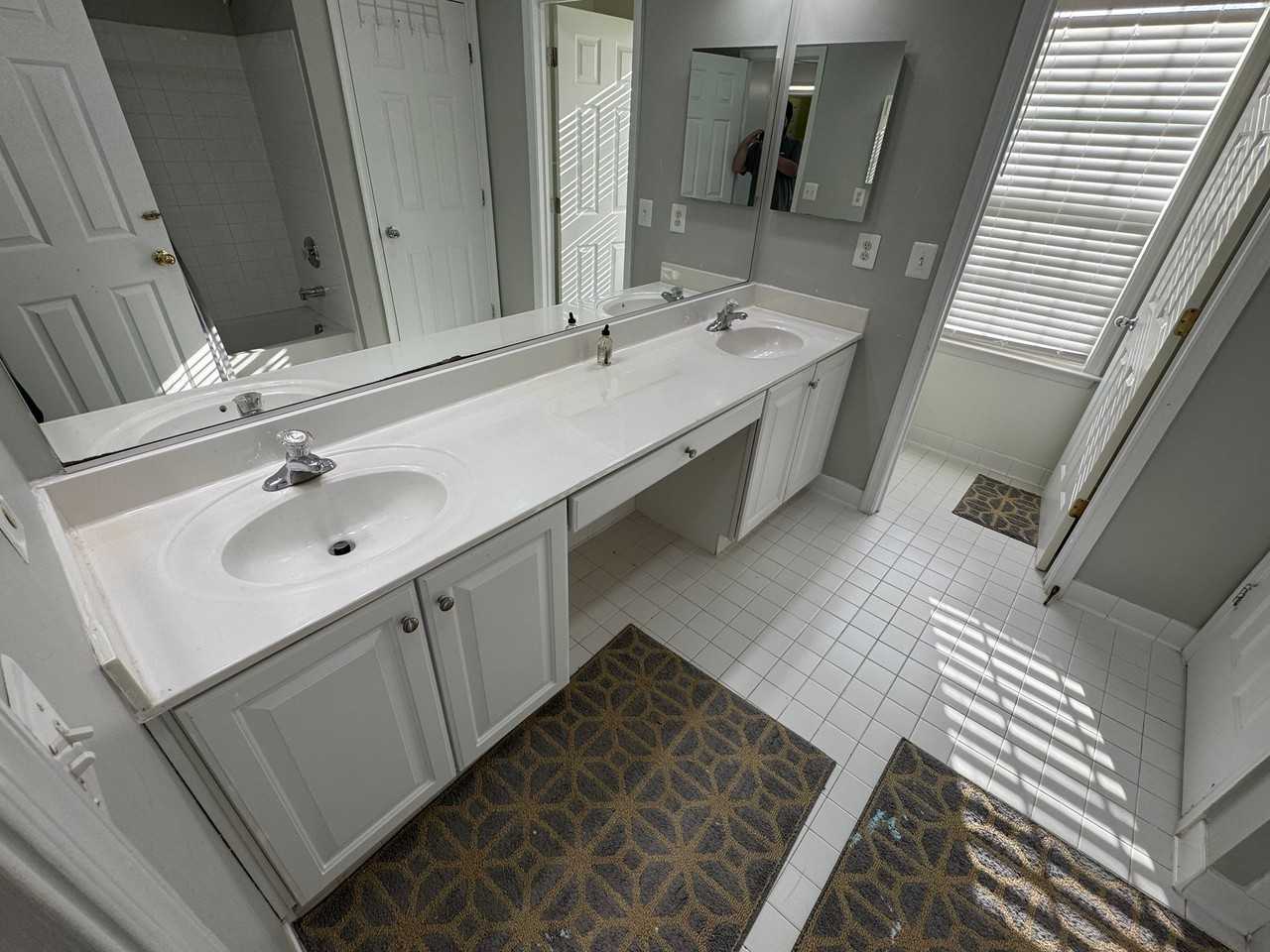 13909 Clarkwood Ln - Photo 5 of 10