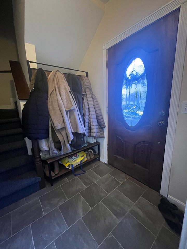 237 3rd Ave #1 - Photo 4 of 11