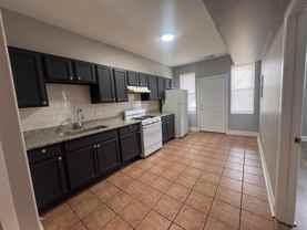 525 N Homan Ave - Photo 1 of 1