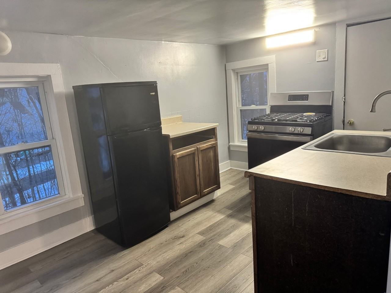 82 Park Ave #4 - Photo 4 of 12