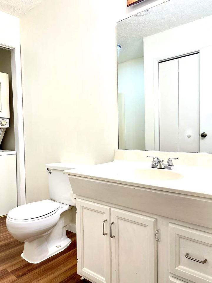 1723 Todd Dr - Photo 7 of 16