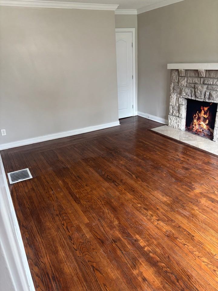 1209 Covedale Ave - Photo 5 of 7