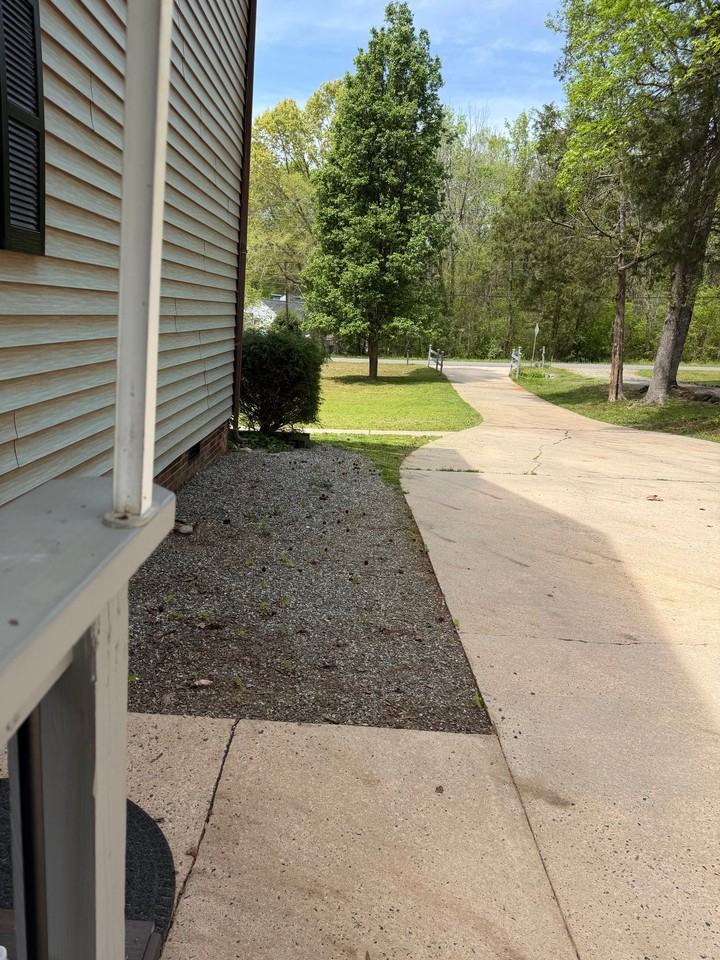 3246 Woodside Ave - Photo 6 of 17