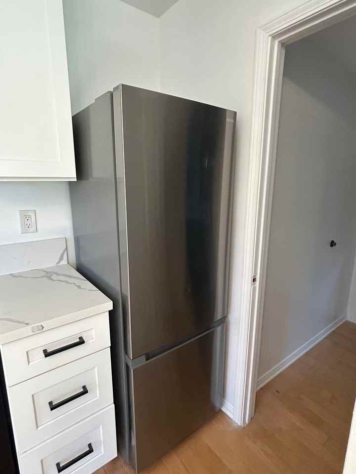 17124 1/2 Horace St #2 - Photo 6 of 11