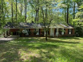 1009 Temple St - Photo 1 of 1