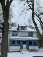 featured image of 3505 S Racine Ave