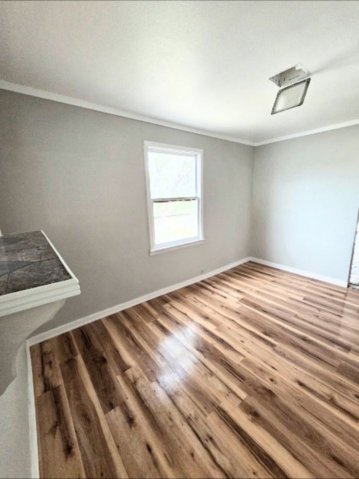 928 Box Elder St - Photo 2 of 8