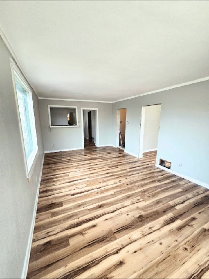 928 Box Elder St - Photo 7 of 8