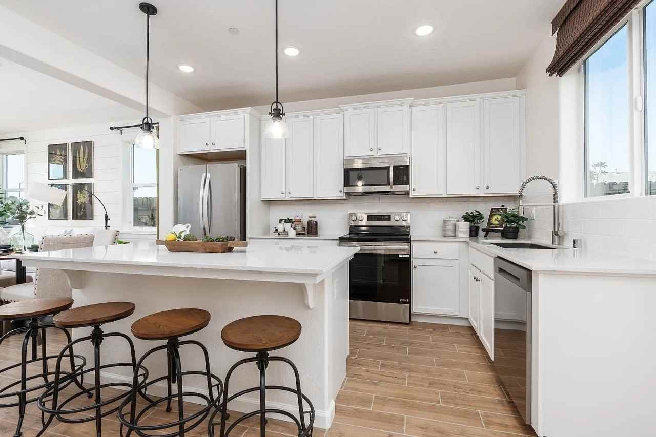 6623 E Crimson Dr - Photo 3 of 7