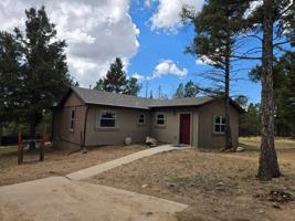 featured image of 178 Daisy St