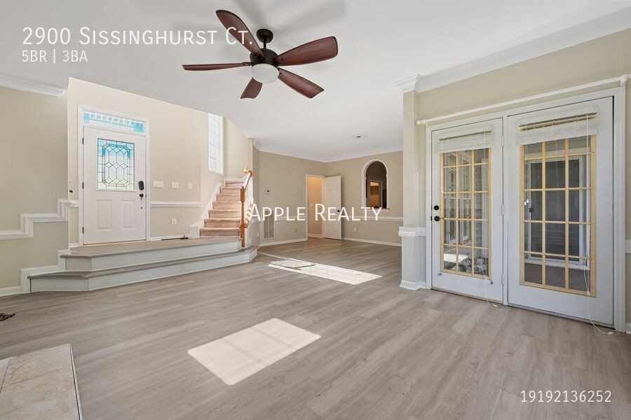 2900 Sissinghurst Ct - Photo 3 of 21