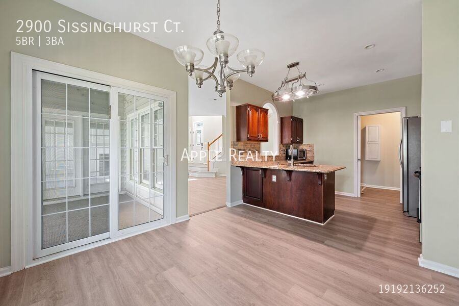 2900 Sissinghurst Ct - Photo 6 of 21