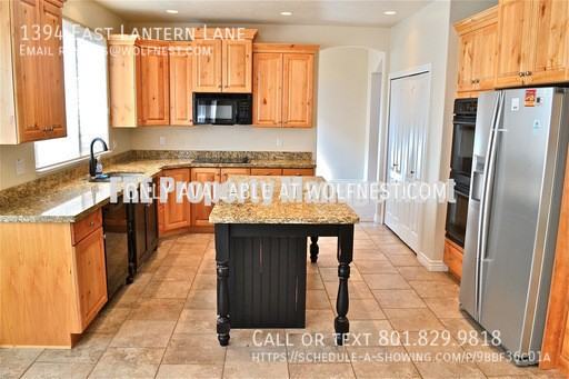 1394 E Lantern Ln - Photo 4 of 19