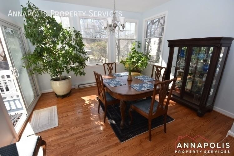 1423 Howard Rd - Photo 5 of 35