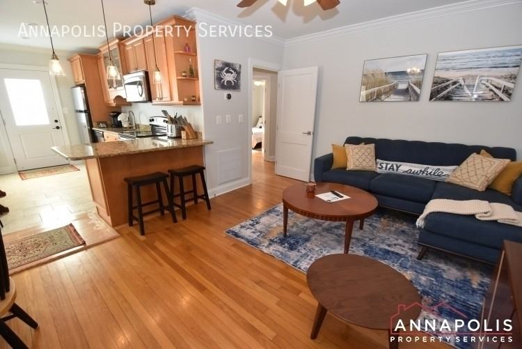 1329 Washington Dr - Photo 7 of 21