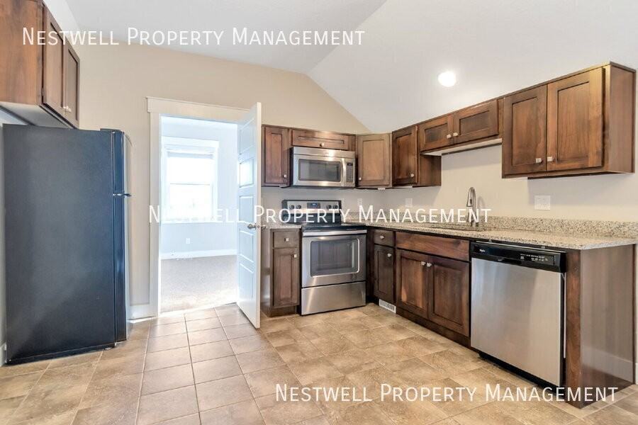 4867 W Dock St - Photo 3 of 19