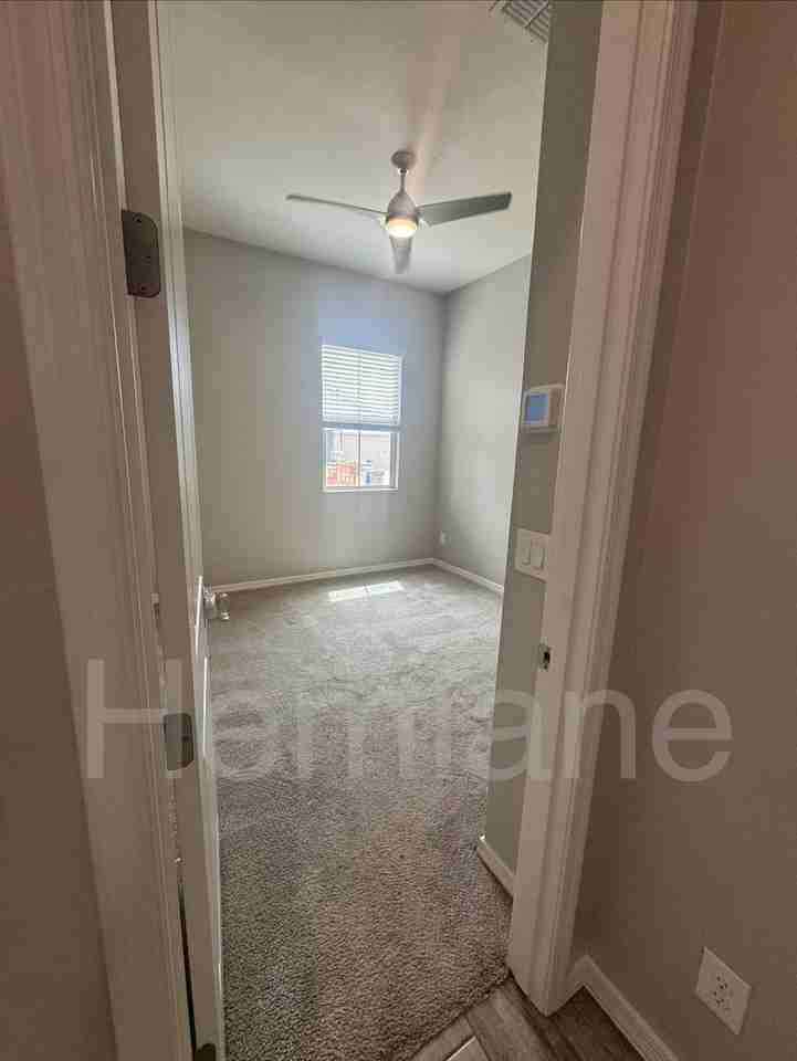 41278 West Almira Drive - Photo 4 of 9