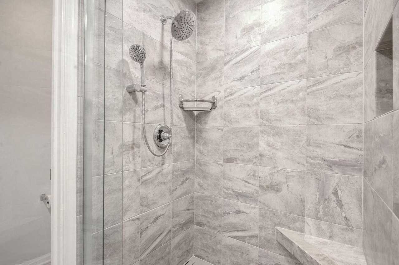 1324 Roundhouse Lane, Unit 1324 - Photo 2 of 21