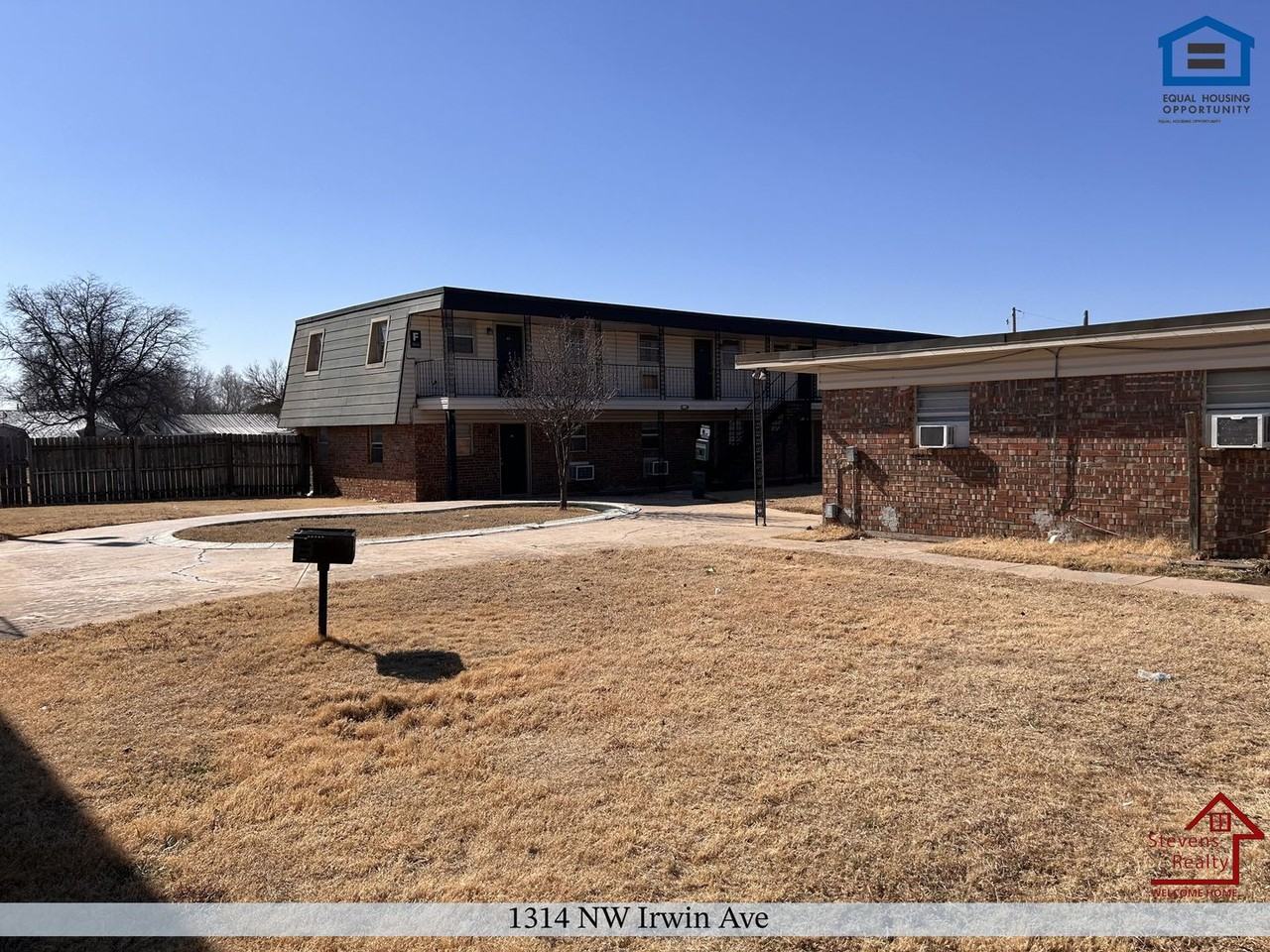 1314 Nw Irwin Ave #5 - Photo 3 of 12