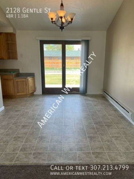 2128 Gentle St - Photo 3 of 14