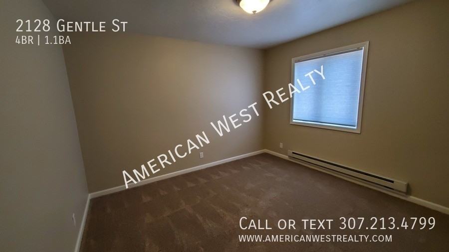 2128 Gentle St - Photo 6 of 14