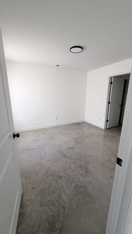 3116 Pacific Avenue, Unit 3116 - Photo 7 of 12