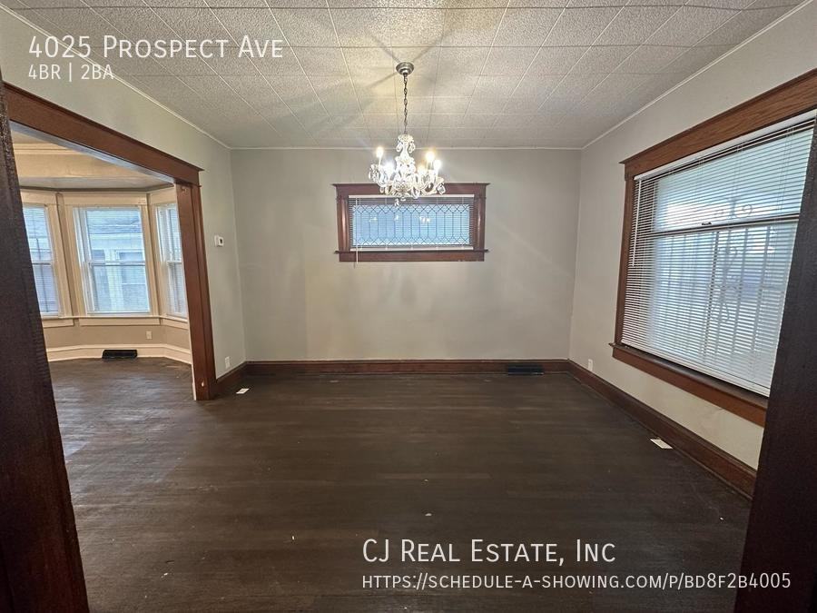 4025 Prospect Ave - Photo 3 of 11