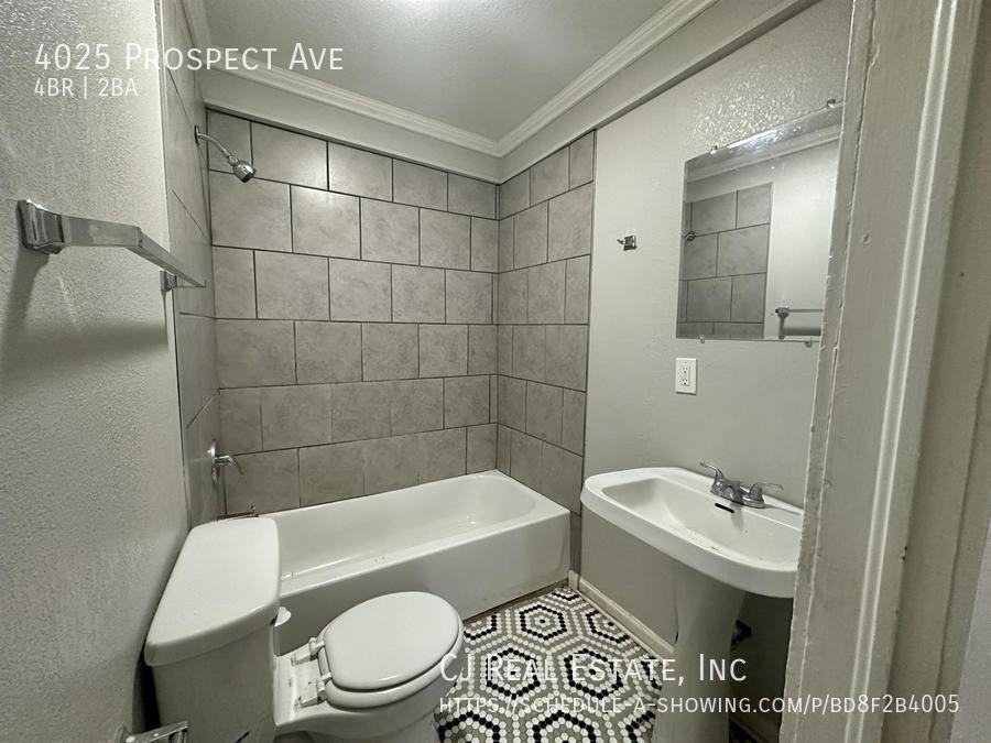4025 Prospect Ave - Photo 6 of 11
