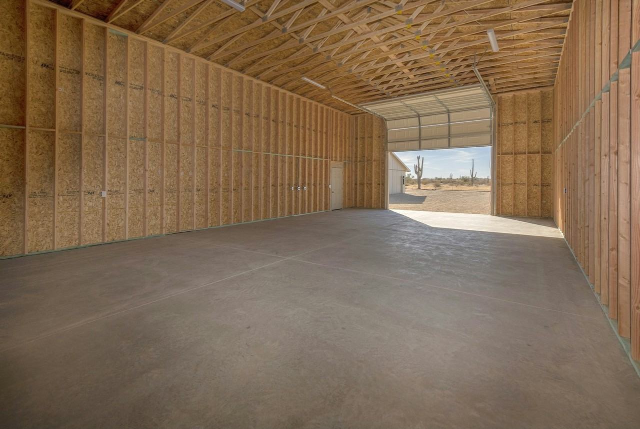 22626 East Sahara Drive - Photo 3 of 36