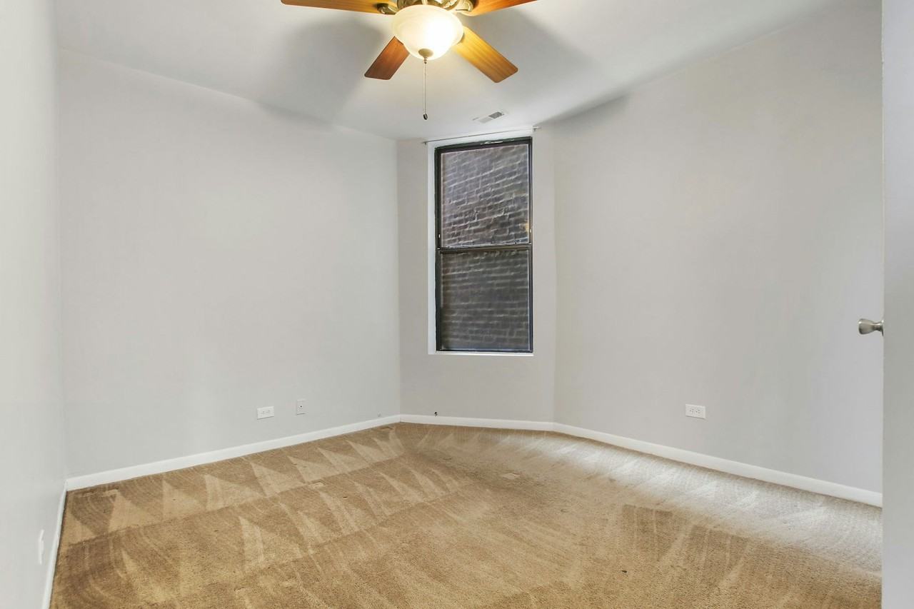 4040 South Wabash Avenue, Unit 2 - Photo 6 of 8