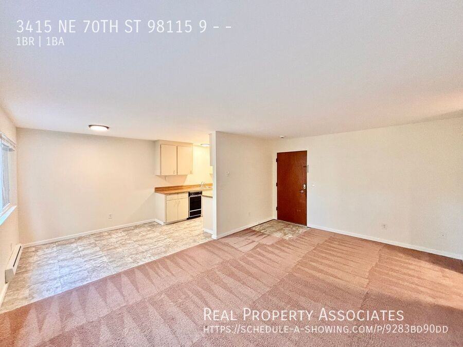 3415 NE 70TH ST 98115 9 - Photo 4 of 19