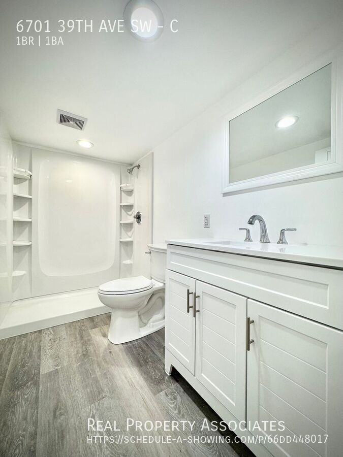 6701 39th Ave Sw #C - Photo 7 of 13