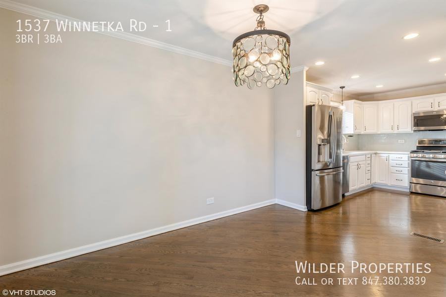1537 Winnetka Rd #1 - Photo 4 of 19