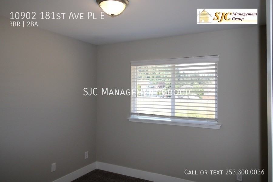 10902 181st Avenue Pl E - Photo 7 of 13