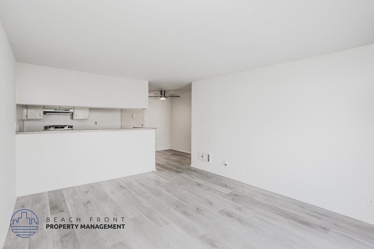 3415 Linden Ave. - Photo 2 of 19