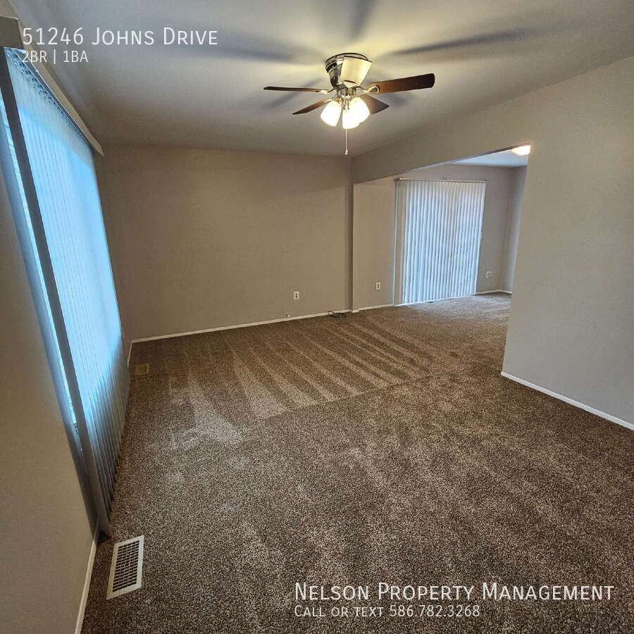 51246 Johns Dr - Photo 3 of 18