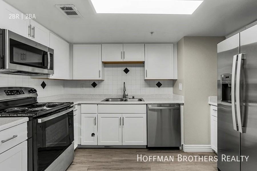 32450 Candlewood Dr #6 - Photo 4 of 9