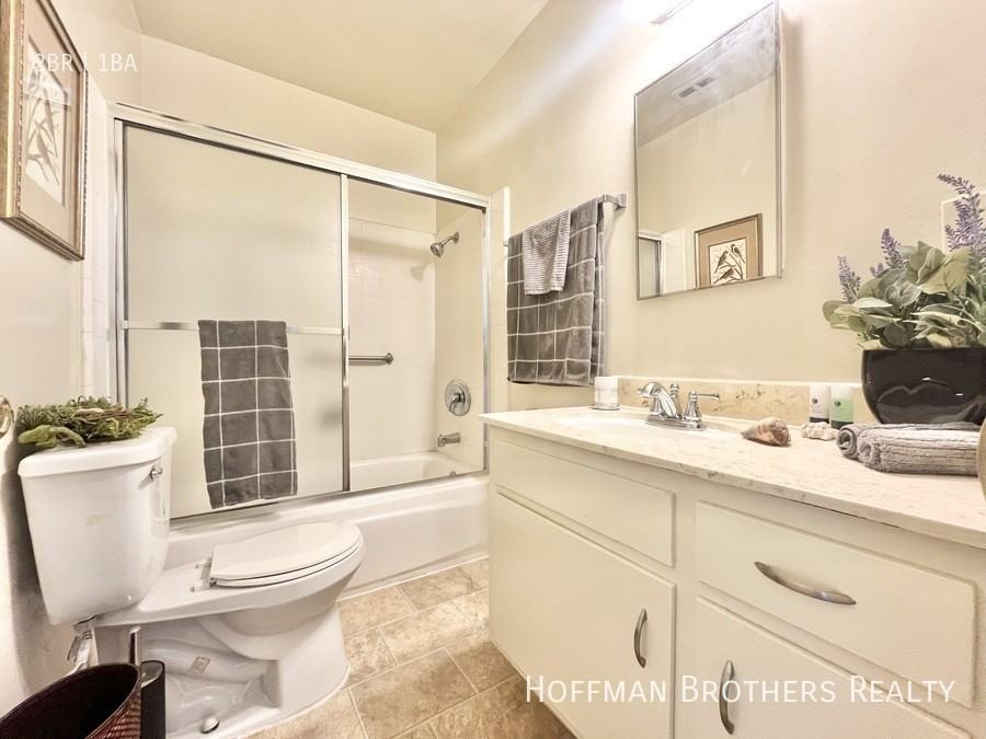 11275 Huston St #5 - Photo 4 of 5