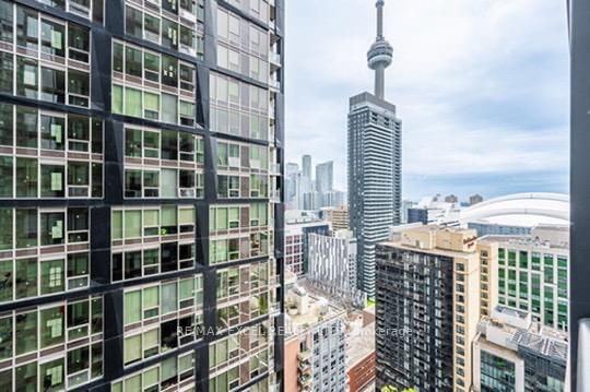 115 Blue Jays Way - Photo 2 of 18