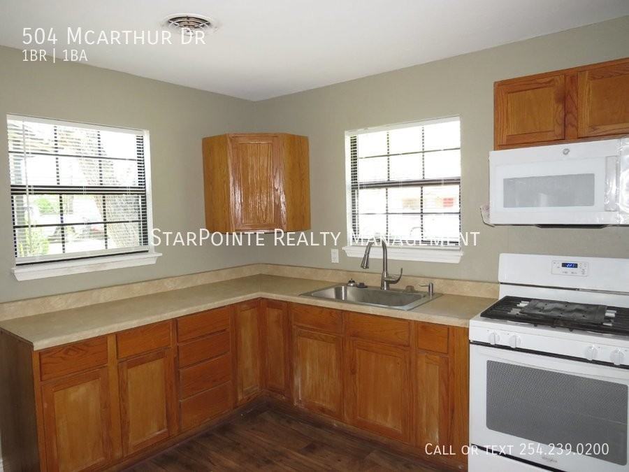 504 Mcarthur Dr - Photo 4 of 6