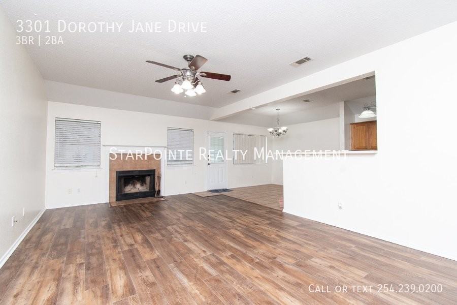 3301 Dorothy Jane Dr - Photo 2 of 19