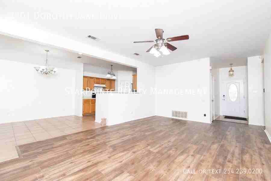 3301 Dorothy Jane Dr - Photo 4 of 19