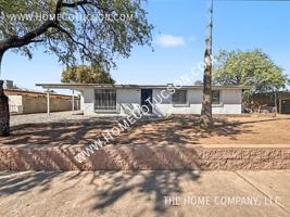 featured image of 410 W Calle Antonia